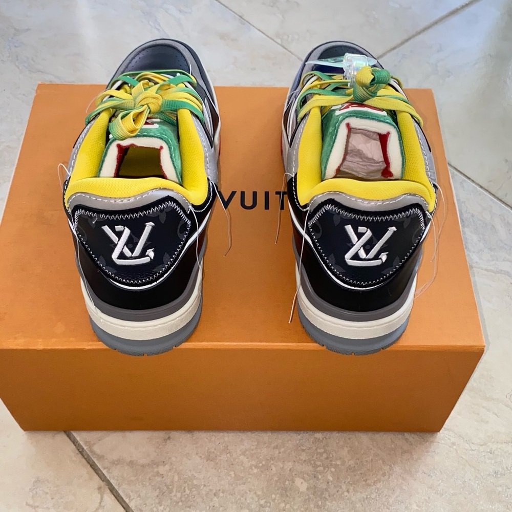 Louis Vuitton Black and Yellow Sneakers - Picture 3 of 8